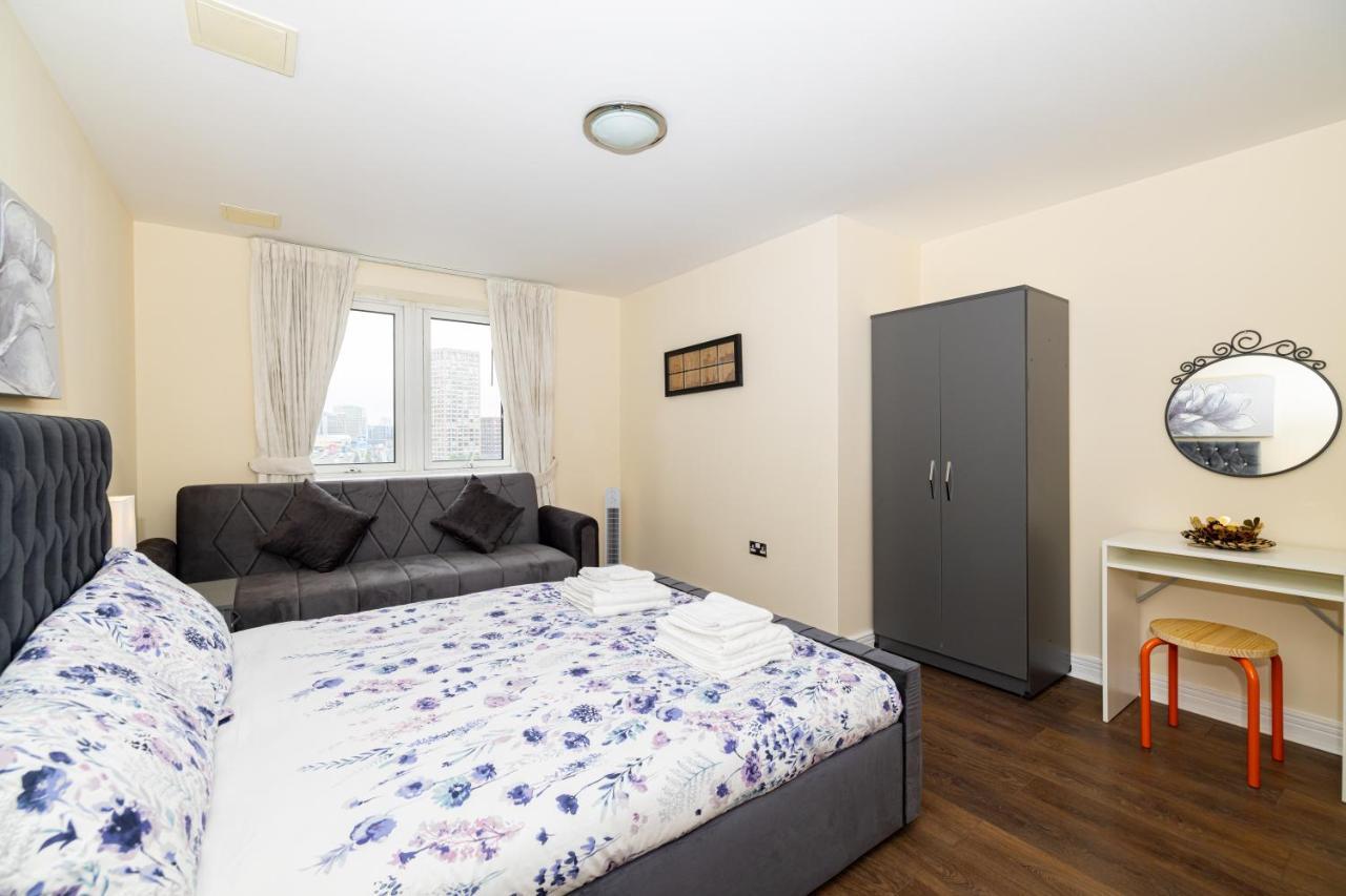 Two Bed Near Canary Wharf Appartement