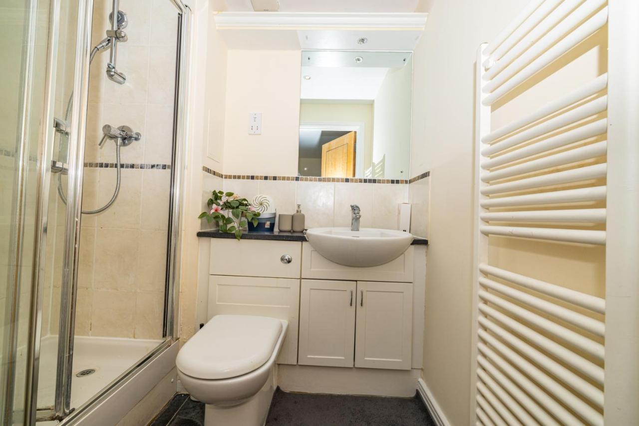 Appartement Two Bed Near Canary Wharf *