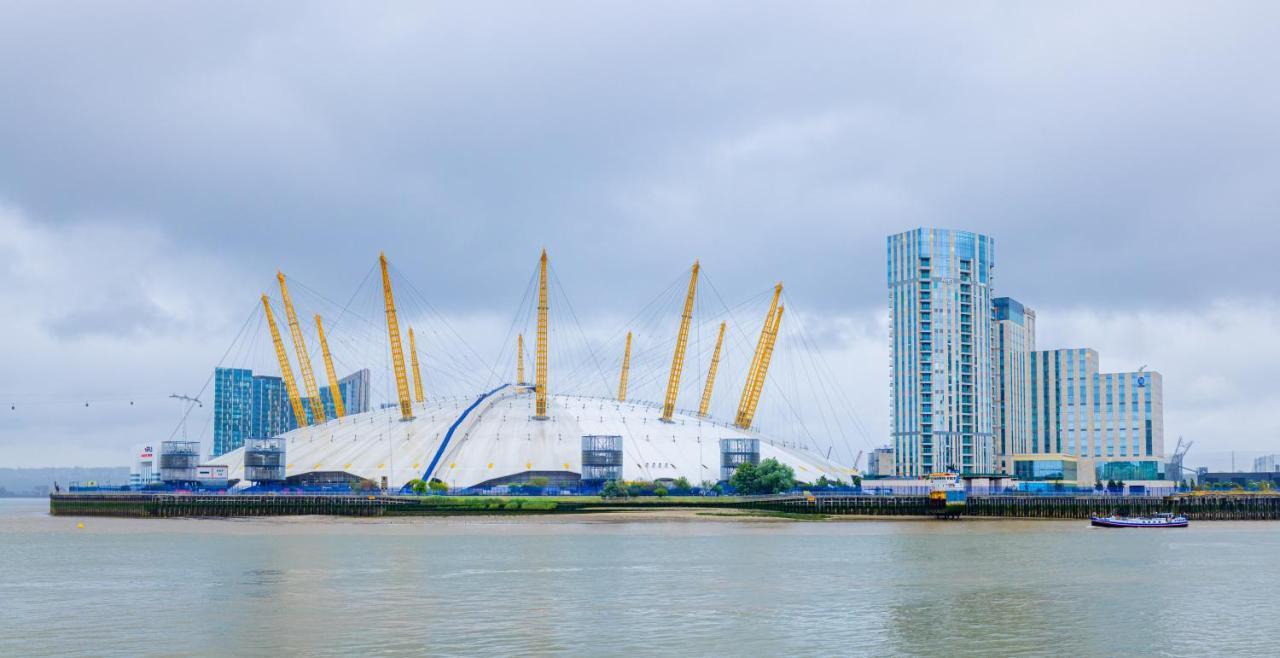 Appartement Two Bed Near Canary Wharf Londen