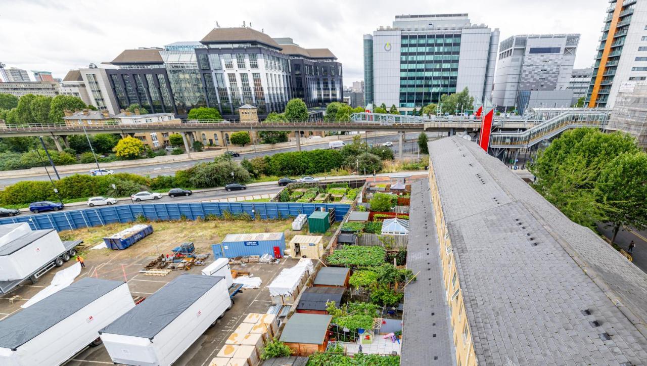 Appartement Two Bed Near Canary Wharf Londen